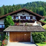 Haus Christl Reit Im Winkl, Kostenloser Parkplatz, Spuelmaschine, 5 Minuten Zum Ortszentrum, Ruhige Lage, Wlan * Reit im Winkl