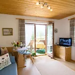Appartamento Haus Christl Reit Im Winkl, Kostenloser Parkplatz, Spuelmaschine, 5 Minuten Zum Ortszentrum, Ruhige Lage, Wlan